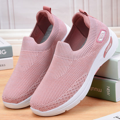 Zomerse Roze Flats: Sportieve Stijl en Elegante Comfort Verenigd